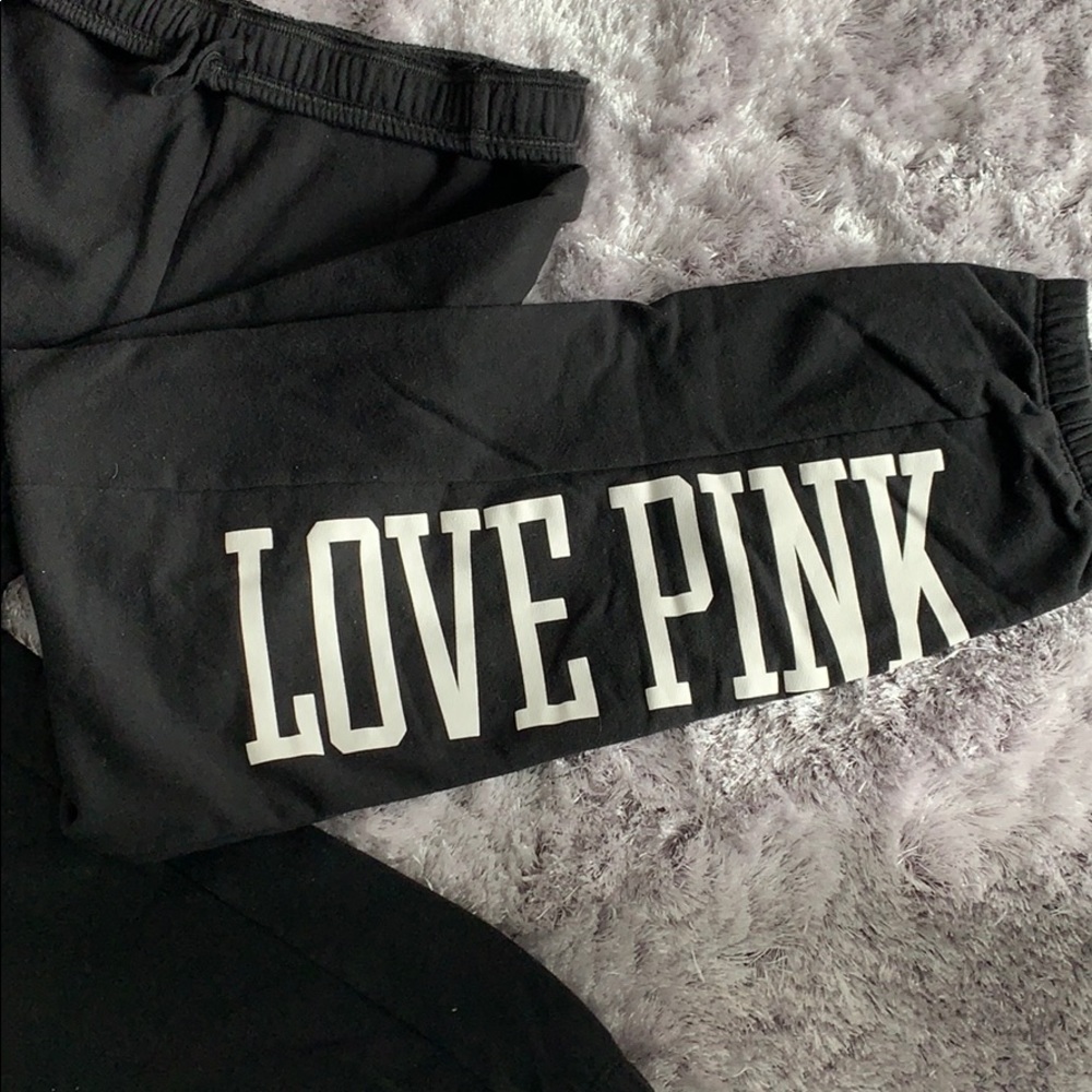 Victoria Secret PINK Campus sweatpants - Picture 3 of 4